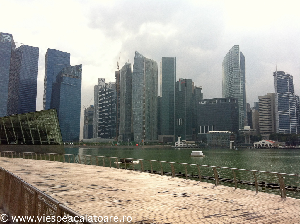 Singapore, Centrul Financiar Singapore Vazut din Marina Bay